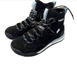 The North Face Back-To-Berkeley III Sport Black Waterproof Boots Size 9